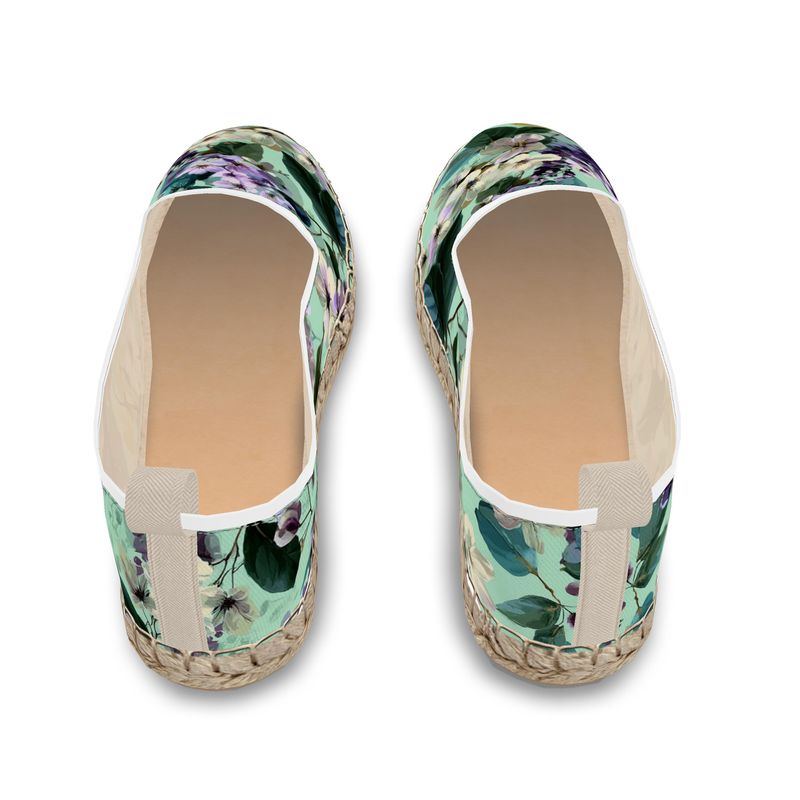 Bloom Me Away Espadrilles by LOOVE LIFE