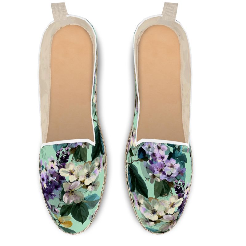 Bloom Me Away Espadrilles by LOOVE LIFE